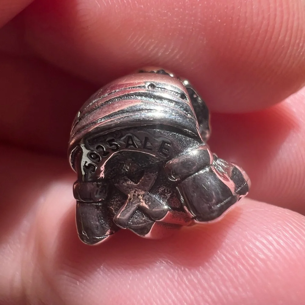 Seated Santa Charm